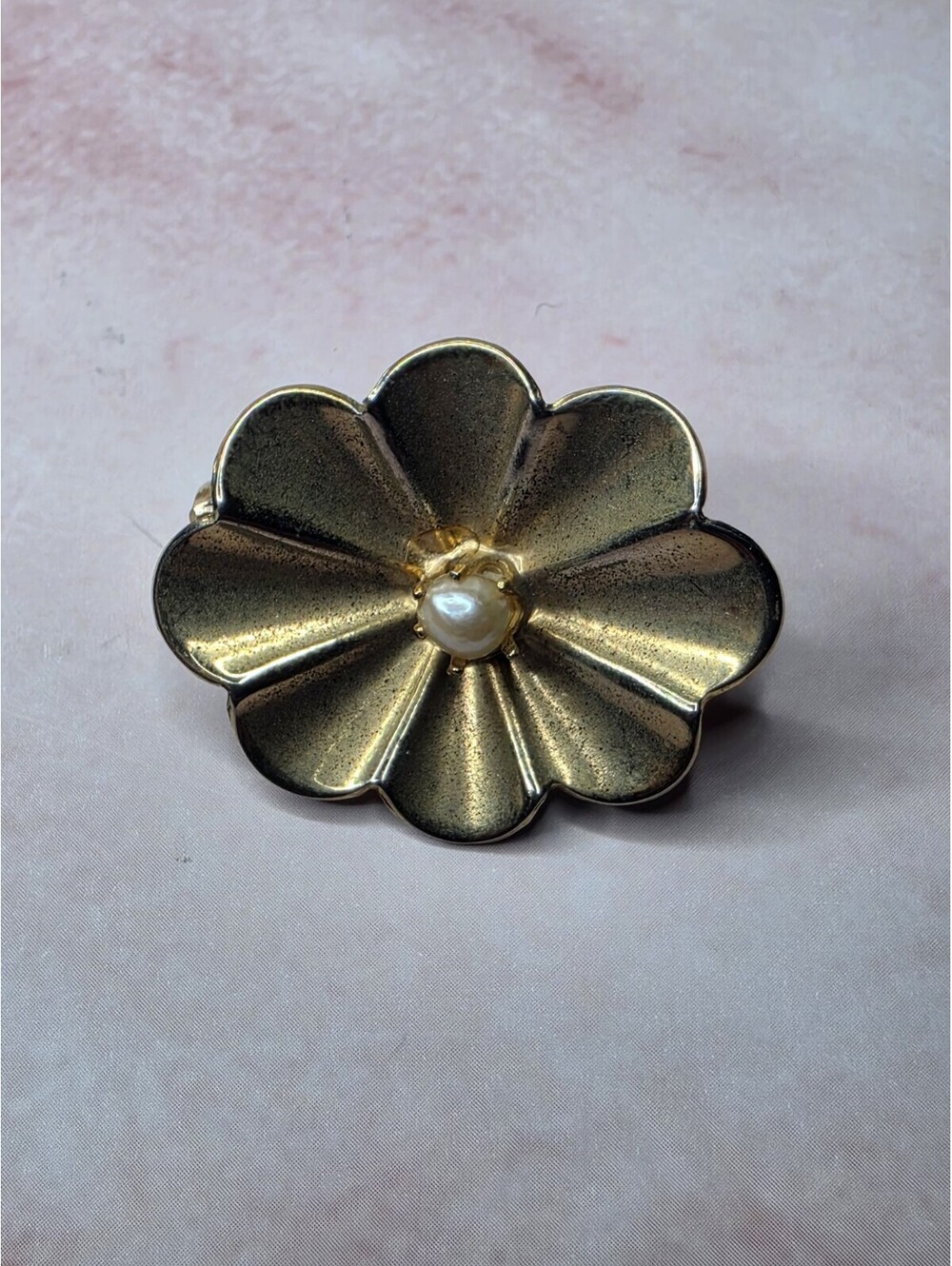 Vintage Gold Tone Flower Brooch Pin, Faux Pearl Center